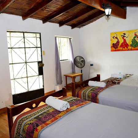 La Vina De Oscar Pension Nuevo Imperial Buitenkant foto