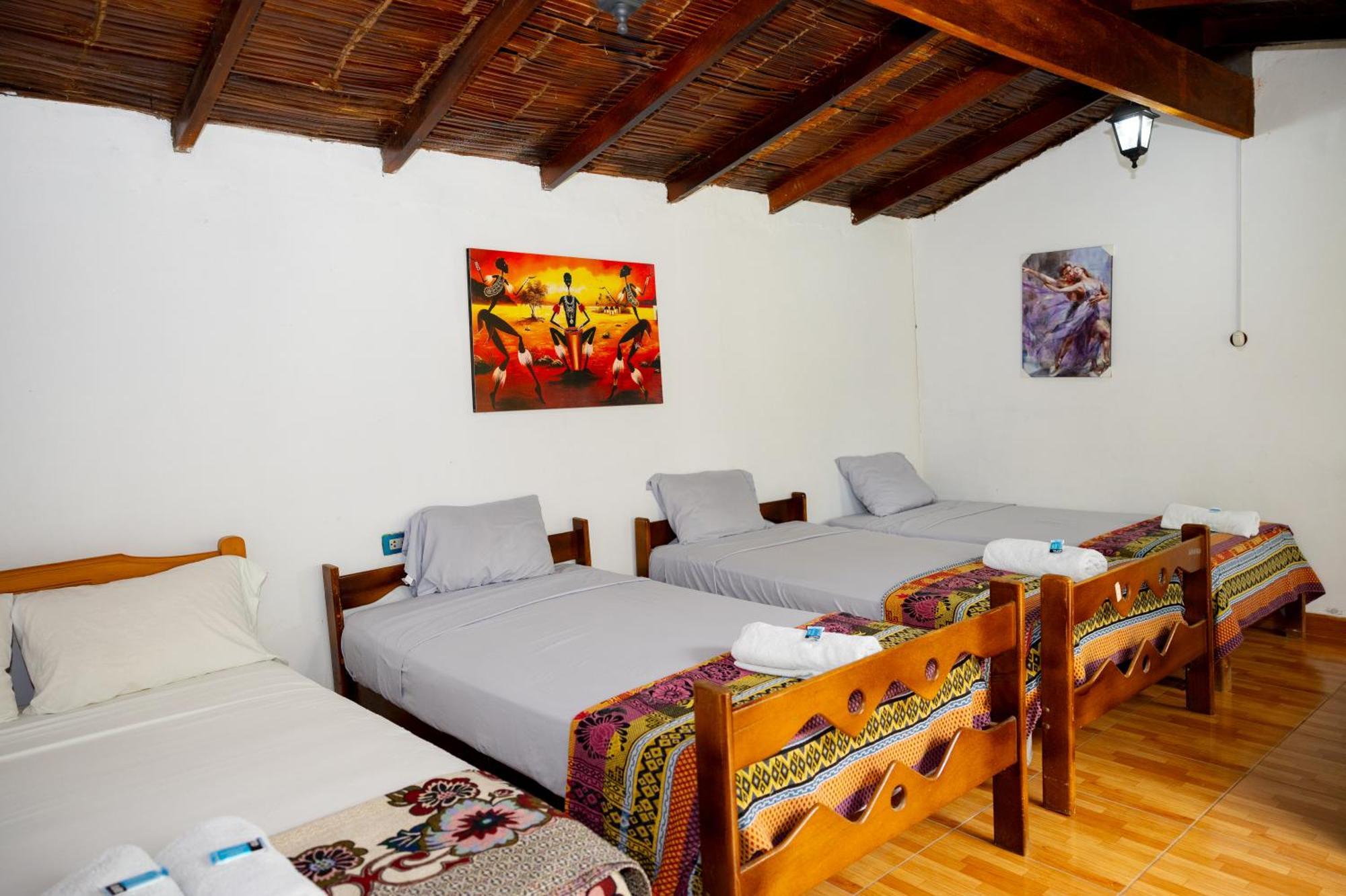 La Vina De Oscar Pension Nuevo Imperial Buitenkant foto